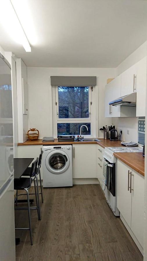 Carnock Road Apartment - Silverburn Shopping Centre Glasgow Eksteriør bilde