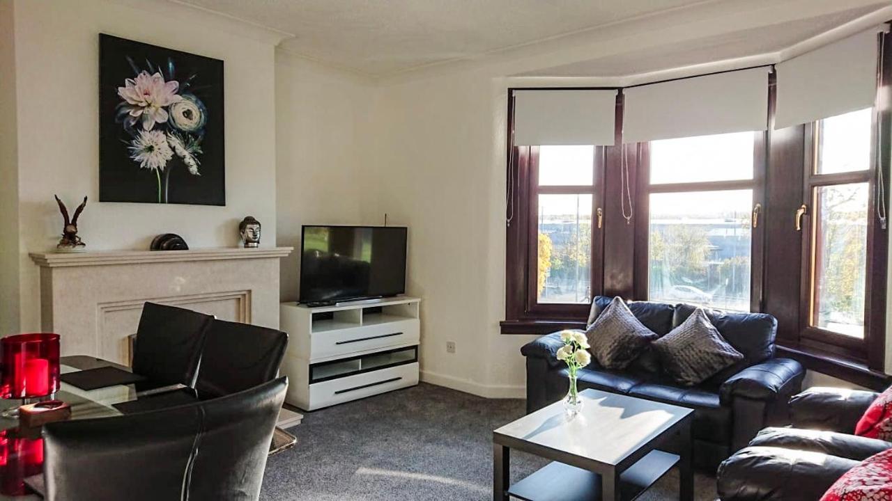 Carnock Road Apartment - Silverburn Shopping Centre Glasgow Eksteriør bilde