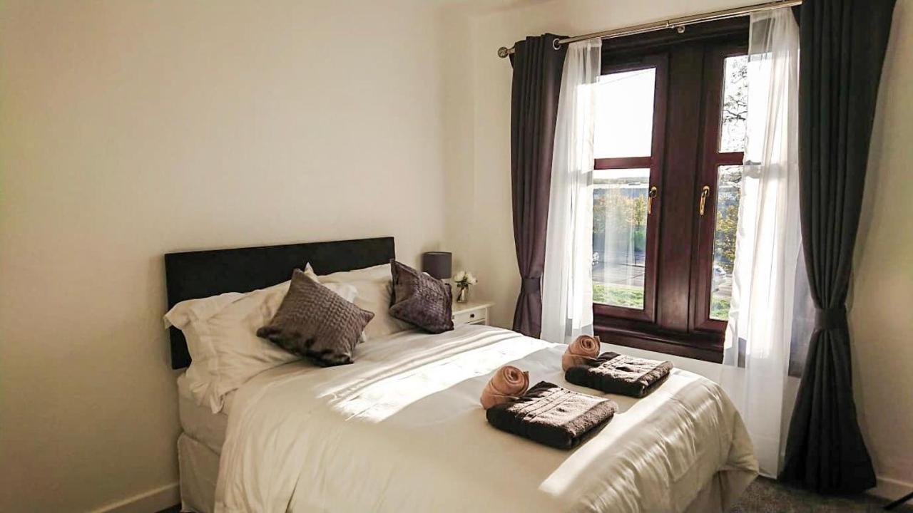 Carnock Road Apartment - Silverburn Shopping Centre Glasgow Eksteriør bilde