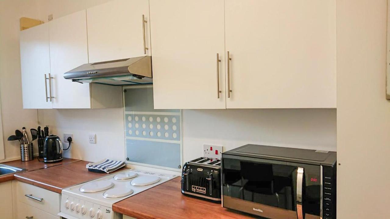 Carnock Road Apartment - Silverburn Shopping Centre Glasgow Eksteriør bilde